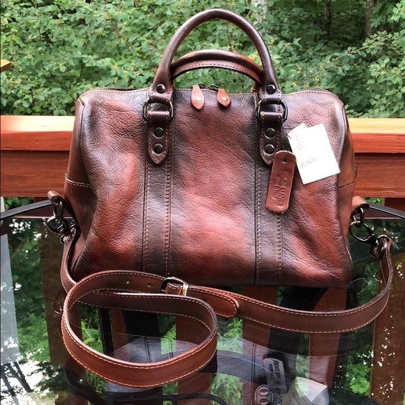 I Medici Handbags - (SOLD) I Medici Crossbody/Satchel Italian Leather